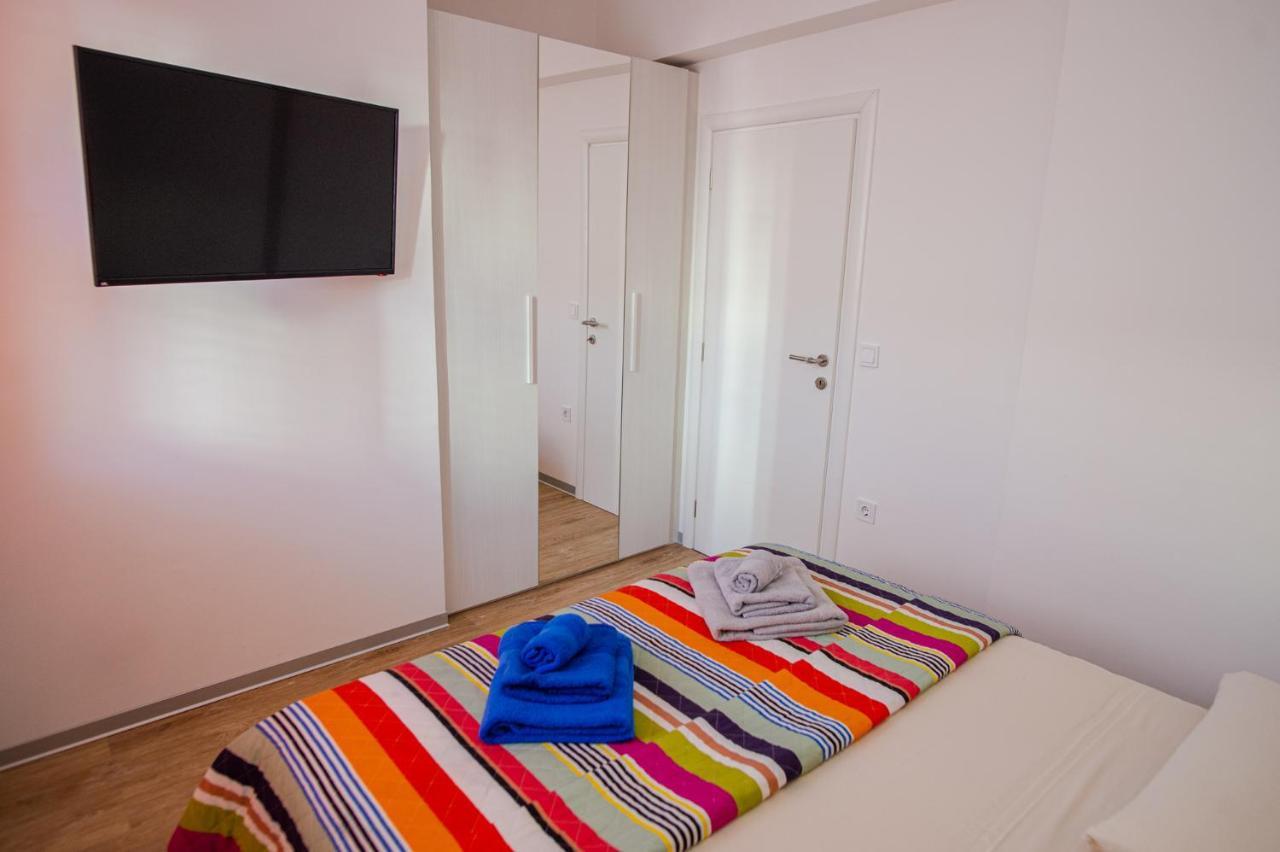 Exclusive Seaside Dream Apartments Murter Exterior photo
