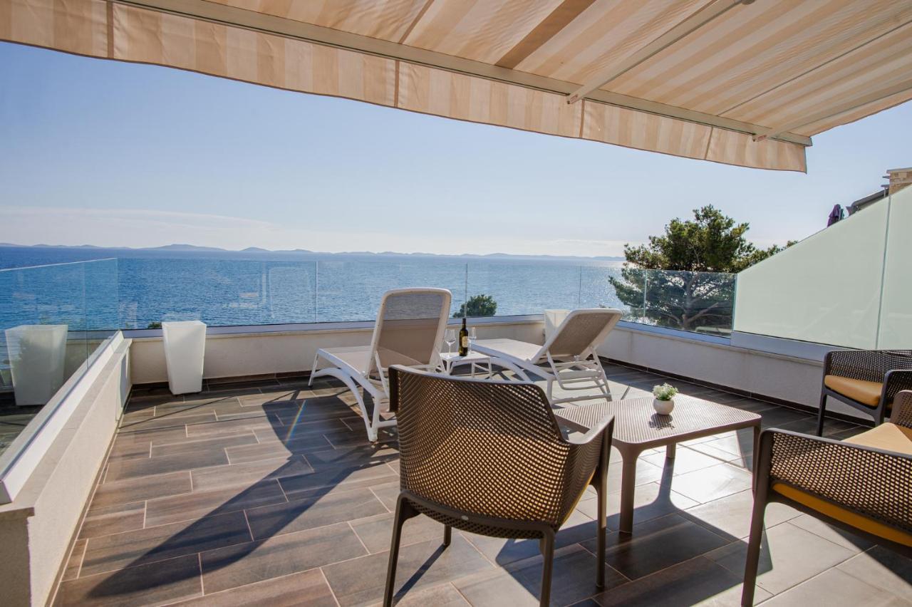 Exclusive Seaside Dream Apartments Murter Exterior photo