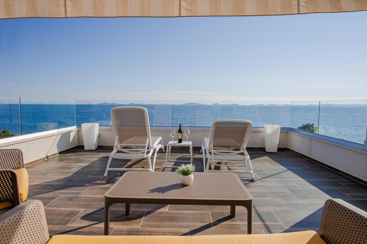 Exclusive Seaside Dream Apartments Murter Exterior photo