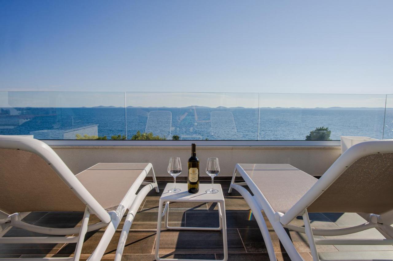 Exclusive Seaside Dream Apartments Murter Exterior photo